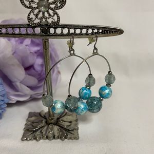 2/$14💖 Blue Hoop & Bead Earrings